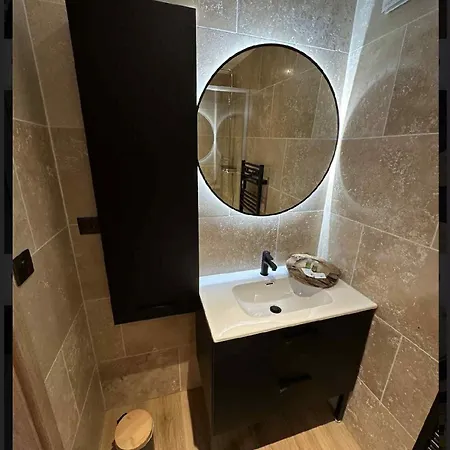 Hotell Le Valhalla Odin Forges-les-Eaux